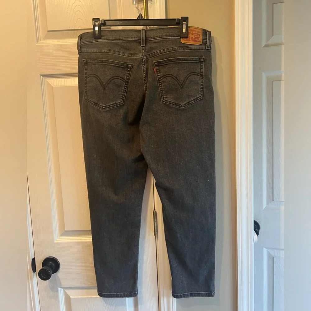 Women’s Levi’s boyfriend jeans size 32 - Picture 5 of 7